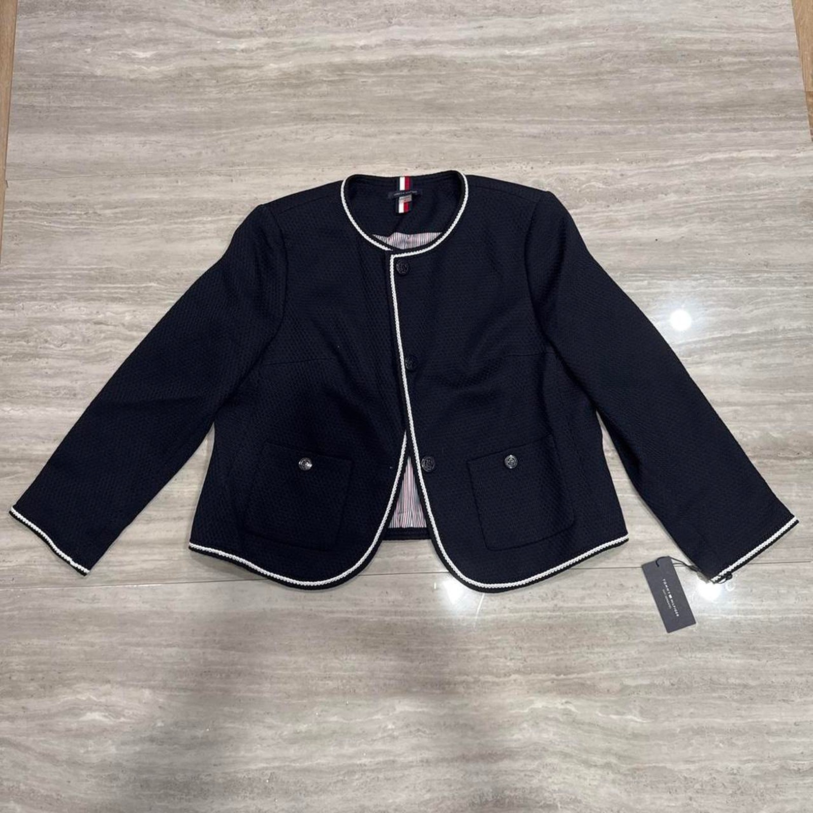 Tommy Hilfiger Cropped Textured Lady